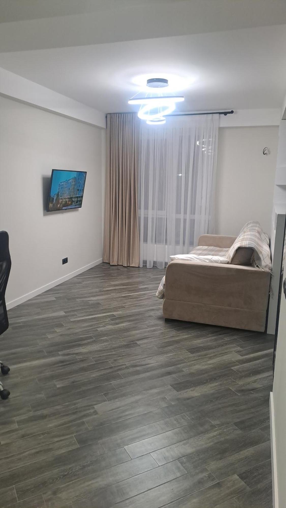 Аэропорт Апартаменты 24&24 Chisinau Bilik gambar