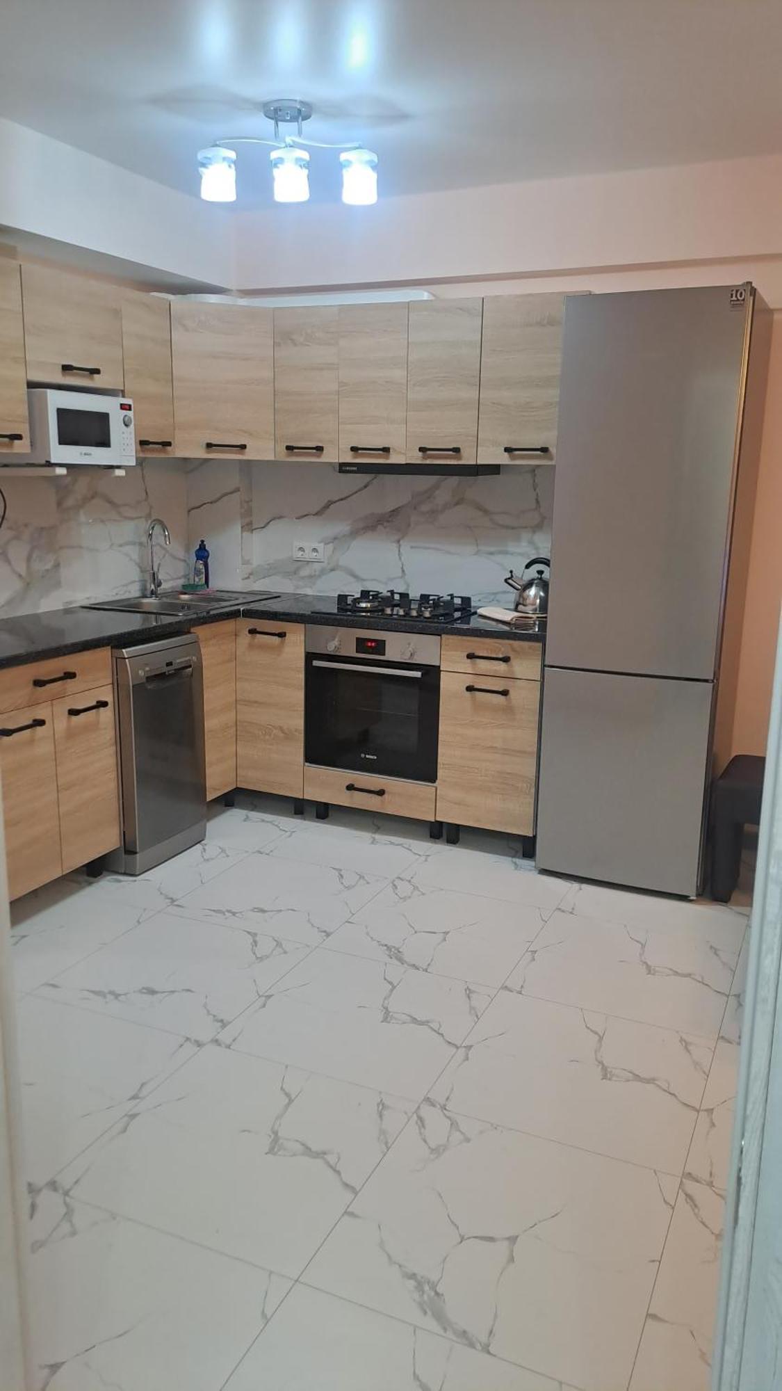 Аэропорт Апартаменты 24&24 Chisinau Bilik gambar